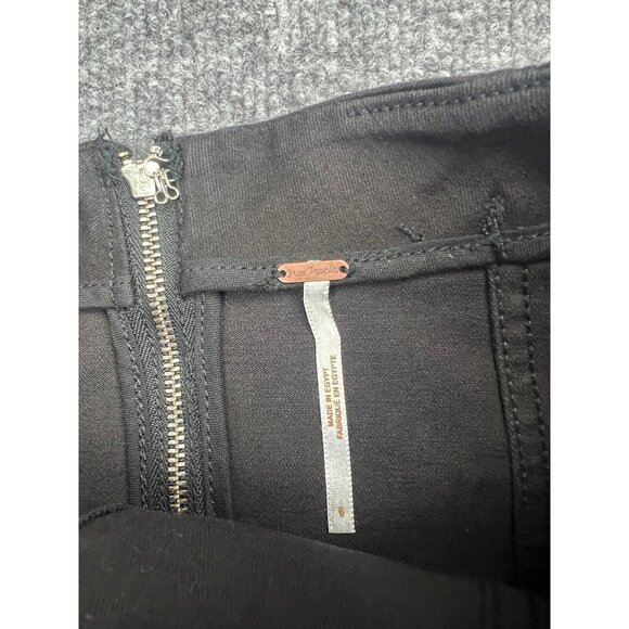 Free People Skirt Women's 6 Black Denim Jean Mini Short Straight Zipper Stretch - Picture 2 of 6